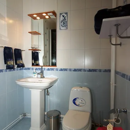 Hotel Kursi Hunting Manor *