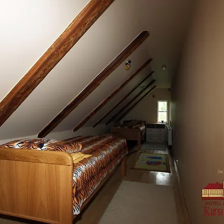 Kursi Hunting Manor * Puurmani