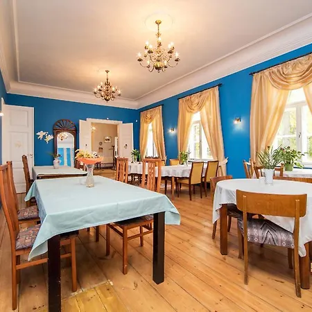 Kursi Hunting Manor Puurmani