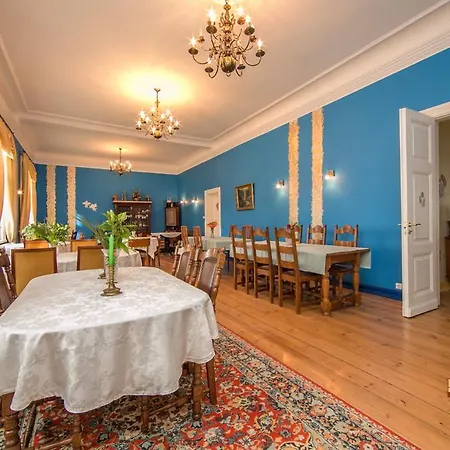 Hotel Kursi Hunting Manor Puurmani