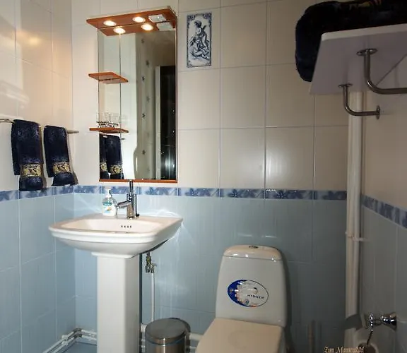 Hotell Kursi Hunting Manor *