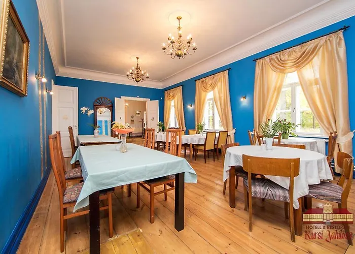 Kursi Hunting Manor Puurmani