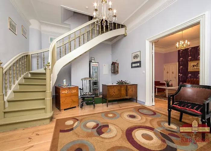 Kursi Hunting Manor Hotell